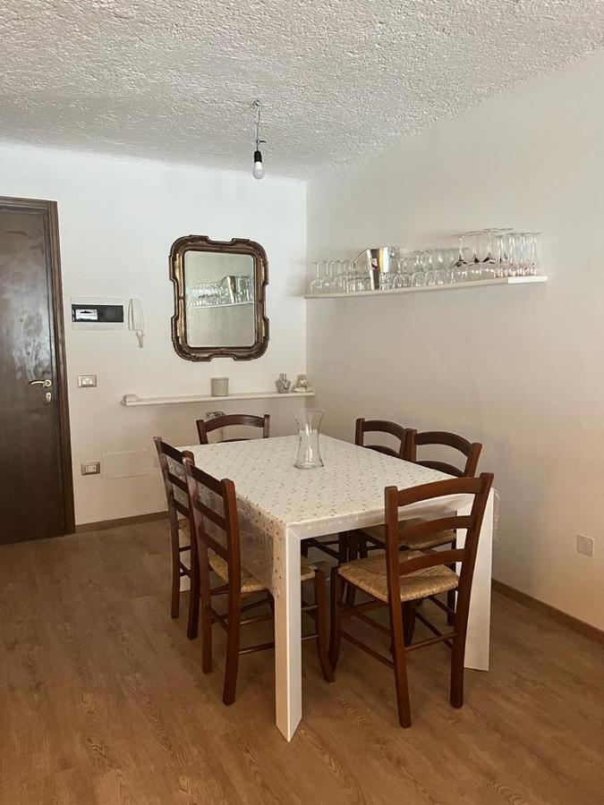 Gin Luna Apartment Artogne Esterno foto
